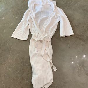 Hooded long white robe